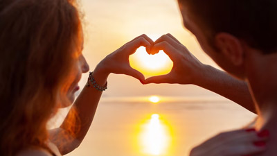‘Opposites Attract’ Is A Myth: Study Claims That Like-Mindedness Is The Key To A Healthy Relationship